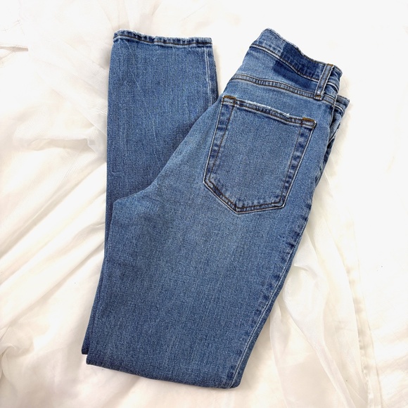 AF 90’s Slim Straight Ultra High Rise Curve Love Jeans Abercrombie & Fitch 6 - Picture 3 of 5